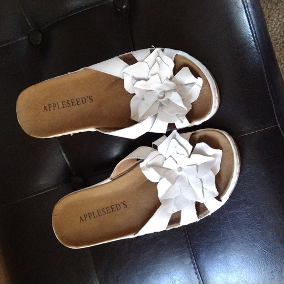Appleseed's Shoes Appleseeds Sandals 75 Poshmark